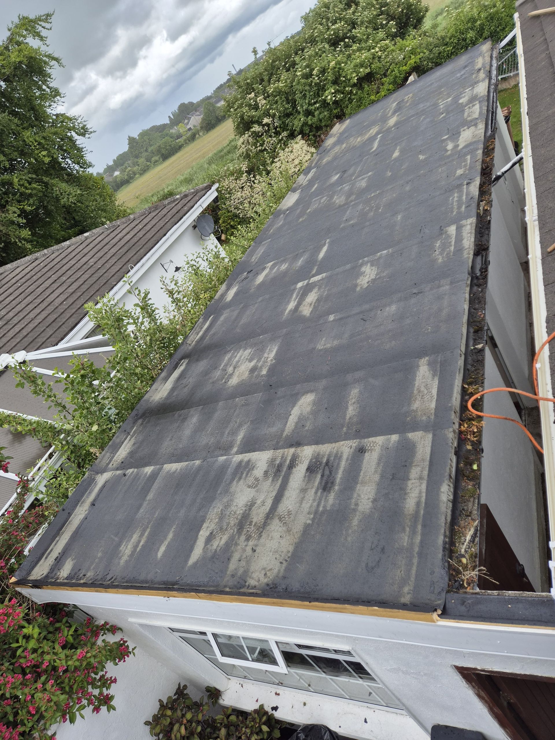 Roof Moss Cleaning